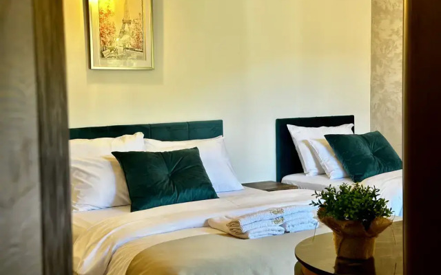 Akhdar Apart-Hotel