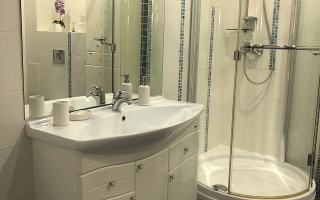Krasivaya Vidovaya Ryadom S Kazan-Arenoy Flat