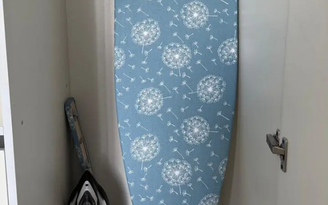 V Novom Zhilom Komplekse U Lesa Flat