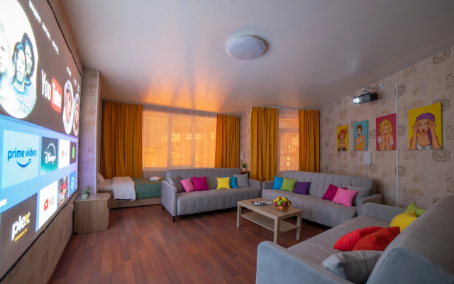 Апартаменты Радищева 33 Трехкомнатная Вторая