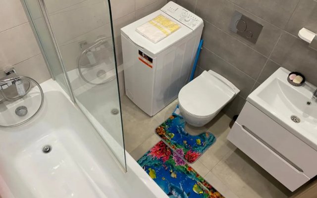 Odnokomnatnye Ulitsa Nikoly Tesly 8 Apartments