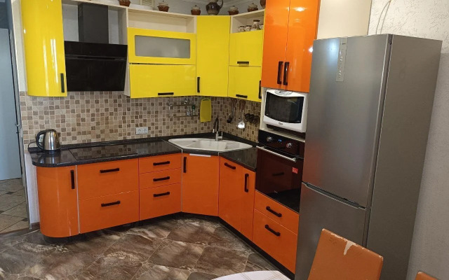 Квартира в микрорайоне Белая Дача 6