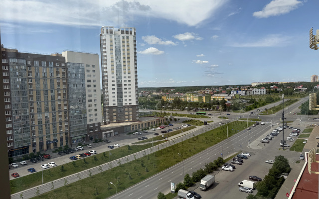 Uyutnaya studiya + spalnya v Zhk Nyyuton u LA Traktor Flat