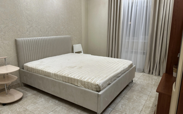 Частный дом с бассейном и баней