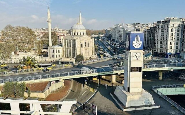 Istanbul Midpoint Hotel