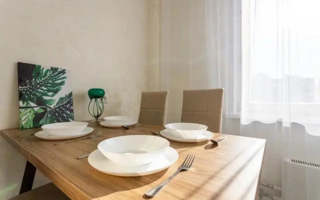 Apartamenty Favorite House na Ul9 Maa Radom s Trc Planeta