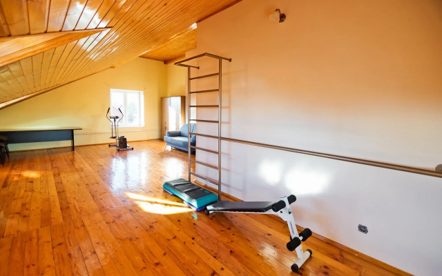 Bolshoy Kottedzh Dlya Vashikh Meropriyatiy Private House