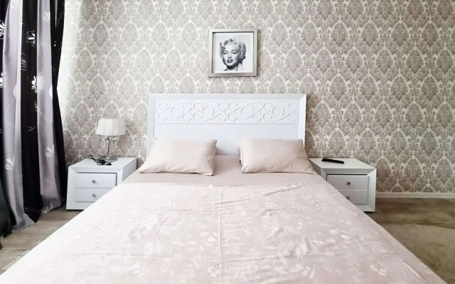 Апартаменты на улице Тихоокеанской 26