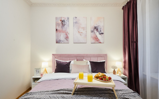 Квартира GM Apartments Булгаков на Патриарших Прудах