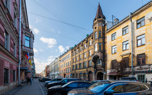 Апартаменты Комфорт у Невского проспекта