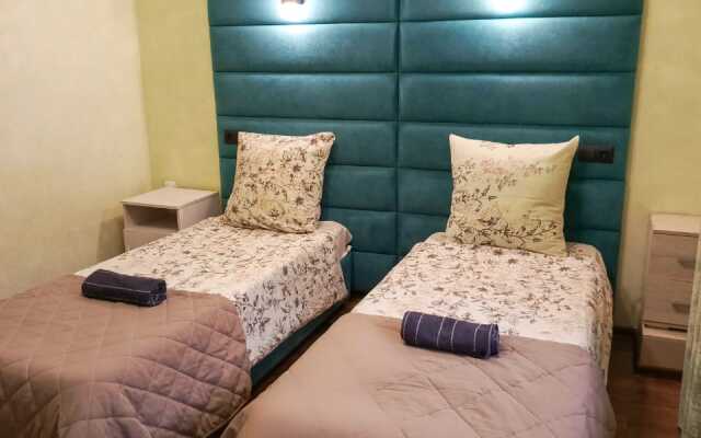 Gostevoy Dom Poputi Guest House