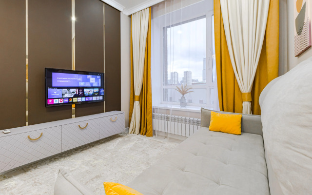 S Prekrasnym Vidom Na Levy Bereg Tandau Flat