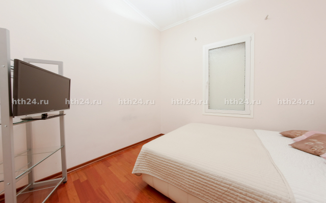 hth24 Na Marata 14 Apartments