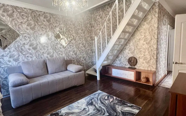 Na Pereulke 1-Y Postovoy 6 Private house