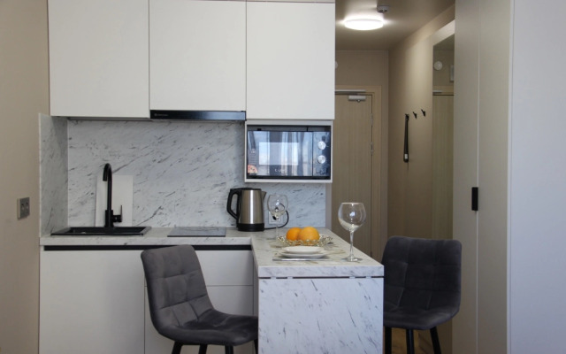 U metro Kirovskiy zavod Apartments