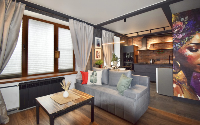 Dizaynerskaya Dvukhkomnatnaya Kvartira v Kronshtadte Apartments