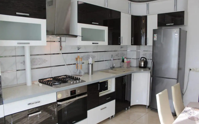 Uyutnyie Apartamentyi Ot Kompanii Chisto Pozhit Flat
