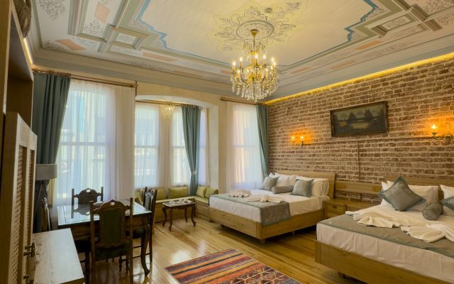 Eagle's Nest Boutique-hotel