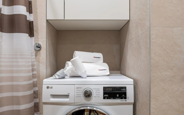 Red Apartments Art Layt Siti Smit Apartments