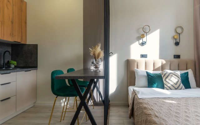 Апартаменты Stepanenkov на 8 марта 204Д (196/2)