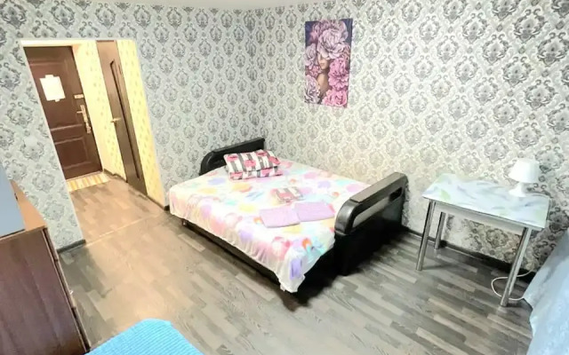 Апартаменты на Карла Маркса 108