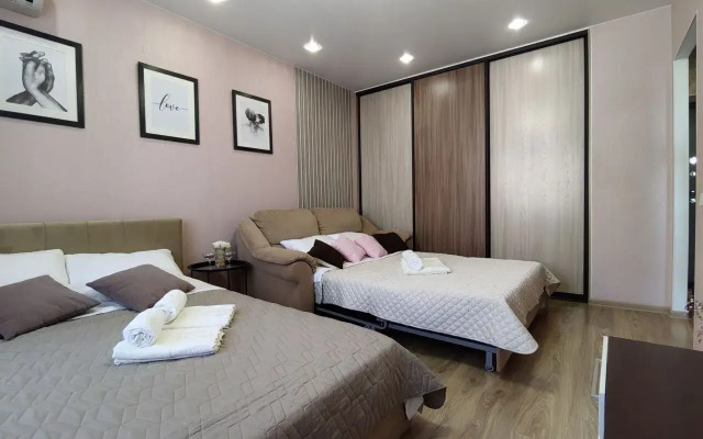 Ryadom s tsentpom gopoda Flat