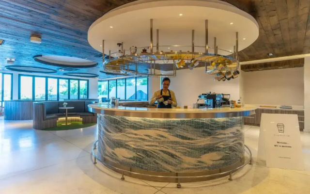 Golden Tulip Pattaya Beach Resort