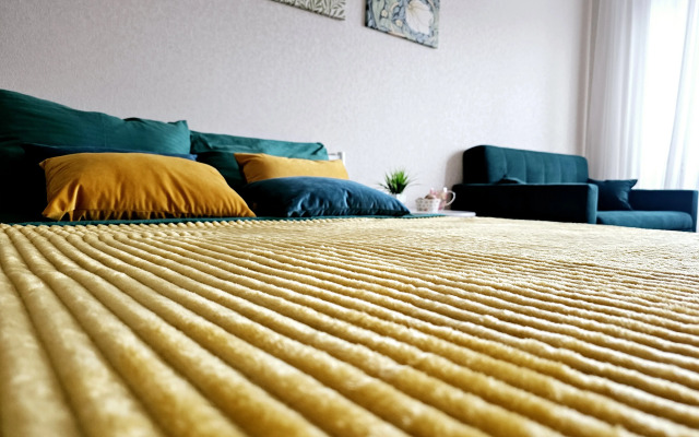Na Ulitse Melnikayte 90A Flat