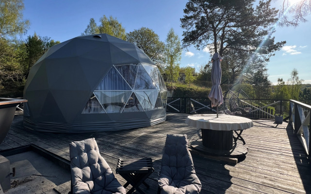 Глэмпинг Глэмпгеокупол "Домик на Оке" Таруса
