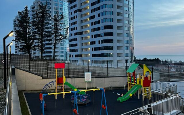 Apartamenty s vidom na more 5 etazh Flat