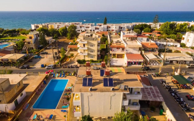 Irini Studios Stalis Apartments