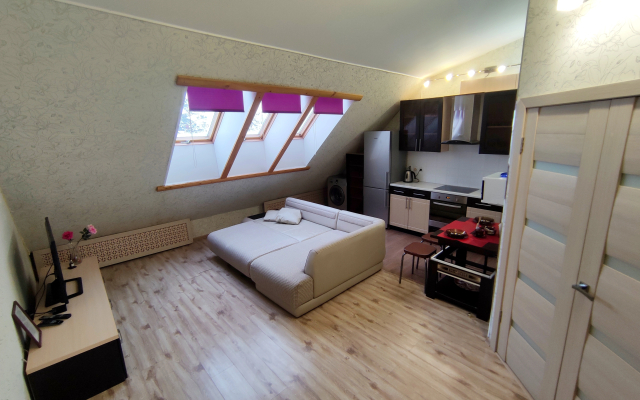 Квартира рядом с ЦГБ и оживленным районом города - фото 5