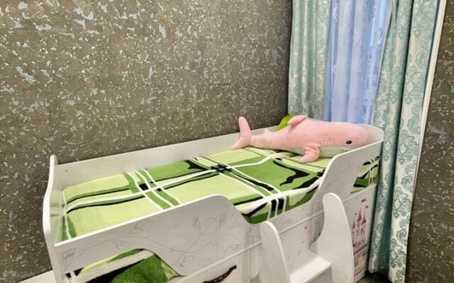 Na Ulitse Krymskaya 77 Flat