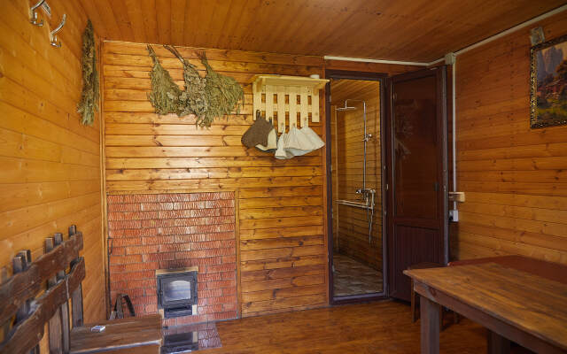 Alina Guest House