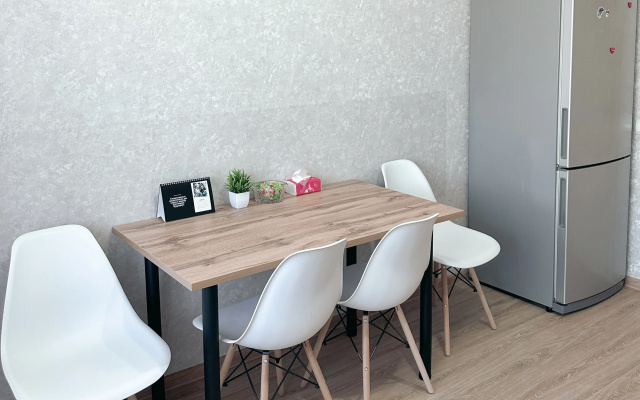 Svetlaya Prostornaya I Uyutnaya V Tsentre Goroda Flat