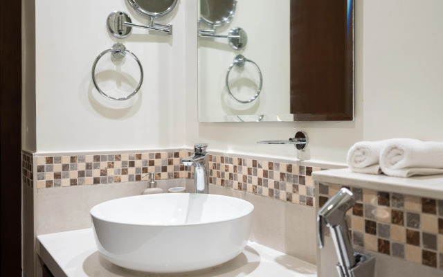 Keyrock Premium Reva Stay with Pool Access Apartments