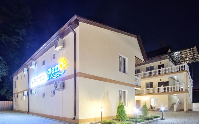Mini hotel Mini-otel' Park otel' Leto