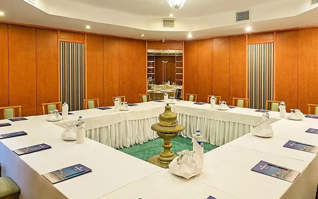 Отель Ozkaymak Marina