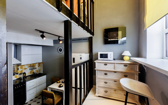 Dvukhurovnevaya S Terrasoy dlya pary Flat