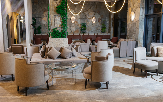 Tash Maral Hotel
