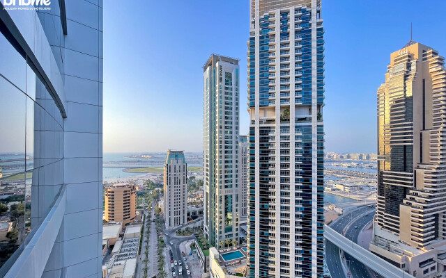 Апартаменты Luxury Penthouse with Marina and Sea Views|bnbme-2301