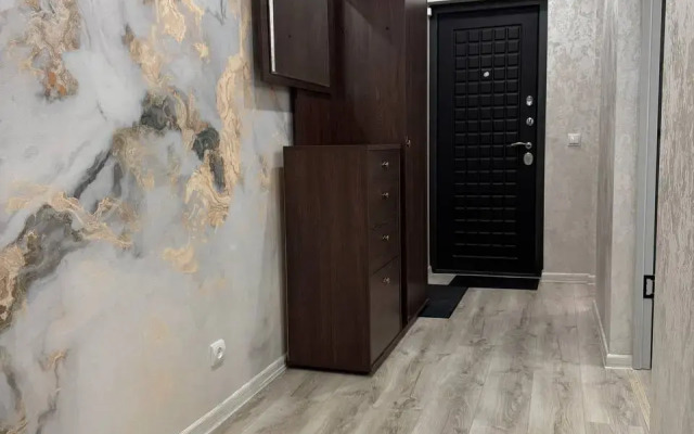 Uyut Flat