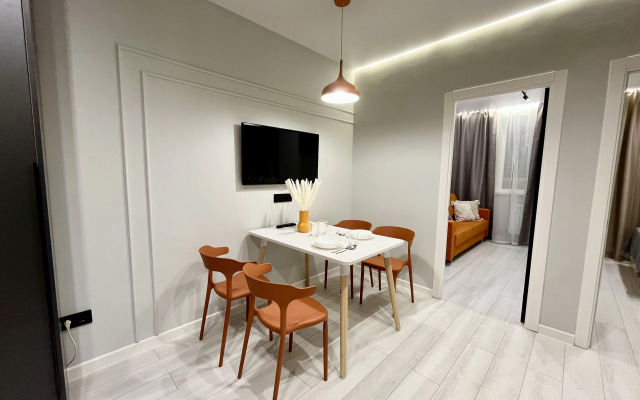 Layf Apart Na Granichnoy 38 Flat