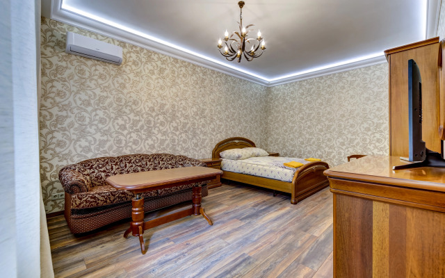 Апартаменты Студия Делюкс на Караванной в самом центре