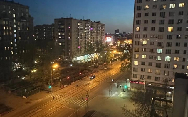 Ogni Moskvy Na Semyonovskoy Flat