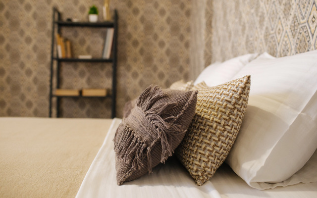 Apart Here Comes The Sun Flat