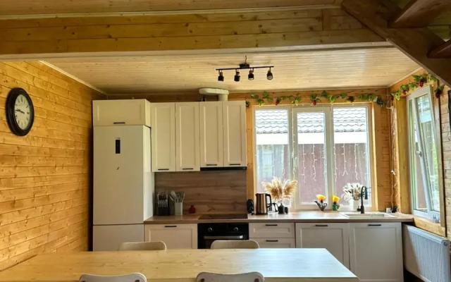 Гостевой Дом Коттедж Дача House Майское