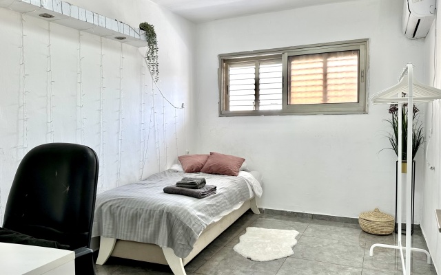 Diamond 2bed Apartment with Jacuzzi by the Sea