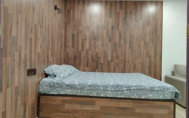 Klinicheskaya 17 Flat