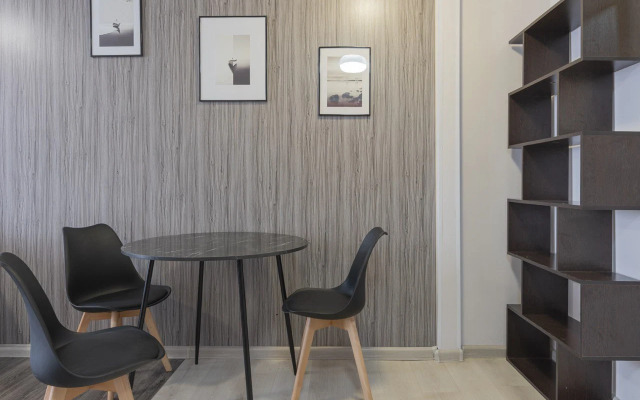 Квартира Просторная четырехместная квартира у метро